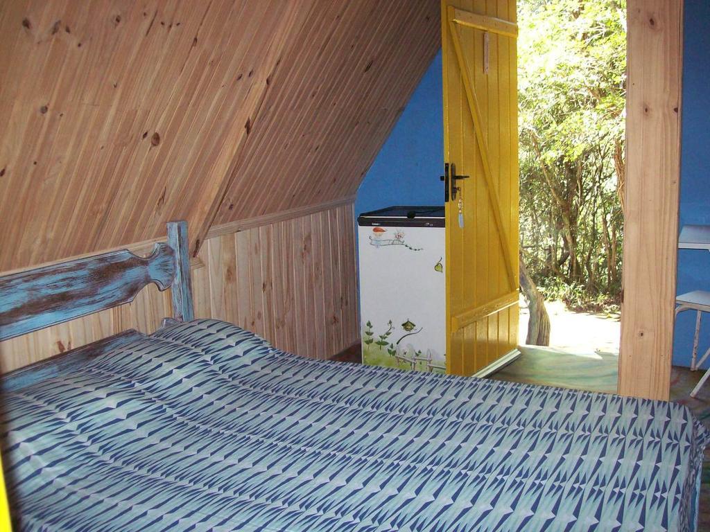 小木屋城市卡麦尔旅馆 São Tomé das Letras 外观 照片